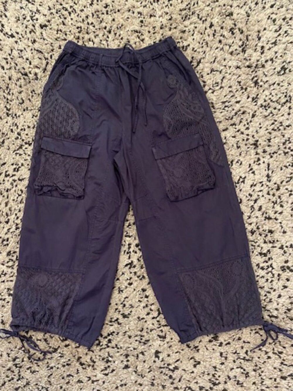 Pilcro Anthropology Wide Leg Cropped Cargo Pants Small Blue Lace detail 100% Cot